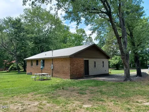 1185 White Hill Road Sanford NC 27332