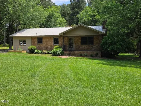 1185 White Hill Road Sanford NC 27332