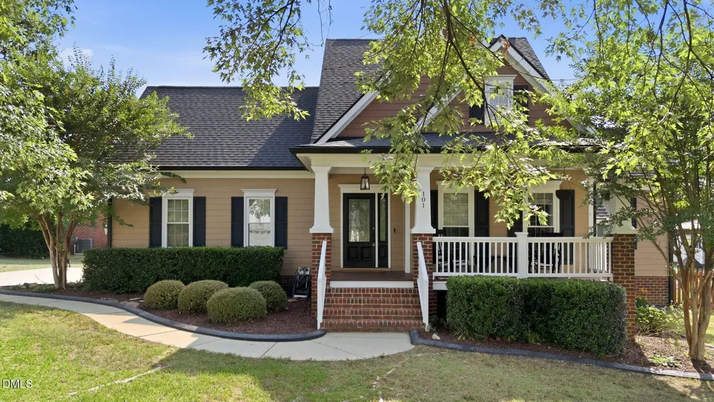 101 Caledonia Lane Clayton NC 27520