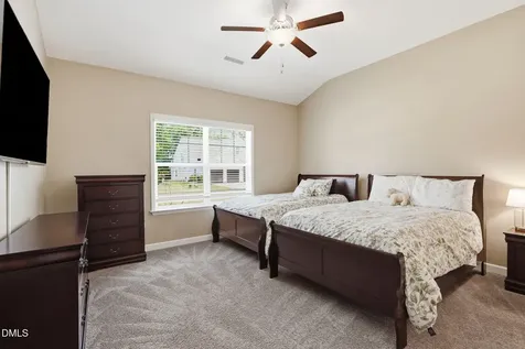 73 Sugarmaple Way Youngsville NC 27596