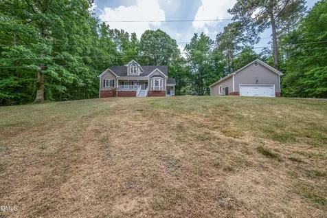 40 Ryans Lane Clayton NC 27520