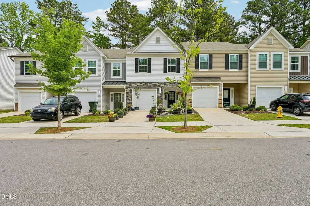 4731 Lord Fogelman Way Raleigh NC 27610