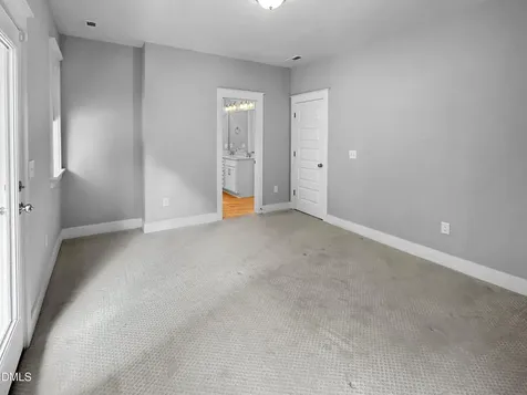 1037 Whitehall Circle Durham NC 27713
