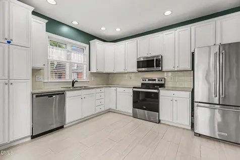 10142 Mizner Lane Raleigh NC 27617