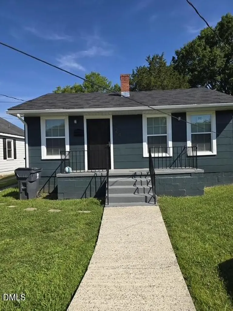 124 Sycamore Street Oxford NC 27565