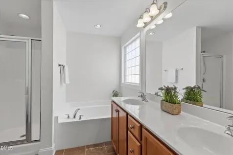 7633 Mapleshire Drive Raleigh NC 27616
