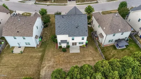 7633 Mapleshire Drive Raleigh NC 27616