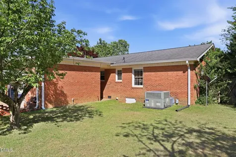 111 Martin Street Dunn NC 28334