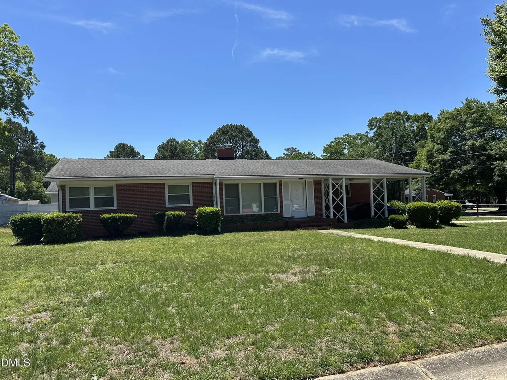 915 Brooks Avenue Garner NC 27529