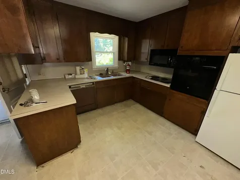 915 Brooks Avenue Garner NC 27529