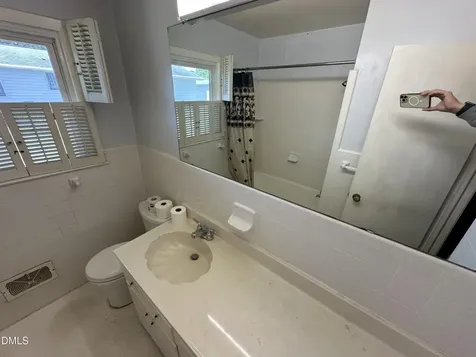 915 Brooks Avenue Garner NC 27529