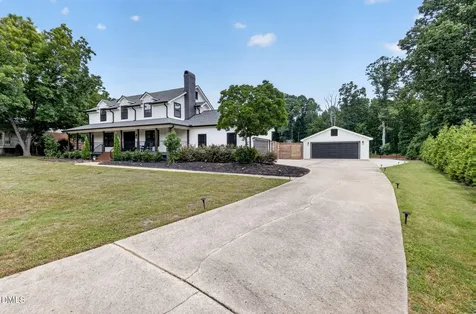 3908 Inland Court Raleigh NC 27606