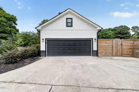 3908 Inland Court Raleigh NC 27606