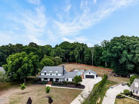 3908 Inland Court Raleigh NC 27606