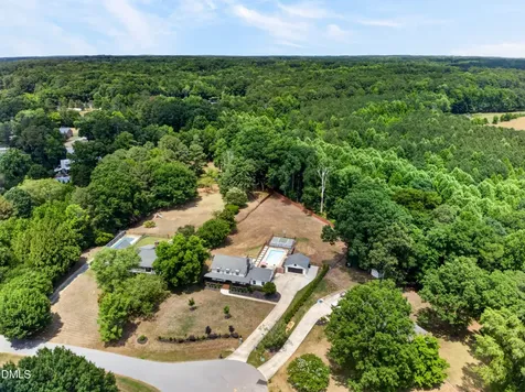 3908 Inland Court Raleigh NC 27606