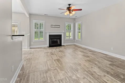 189 Kentucky Derby Lane Lillington NC 27546