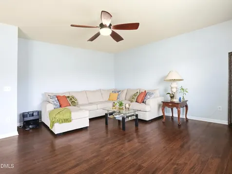 8128 Hovingham Way Raleigh NC 27616