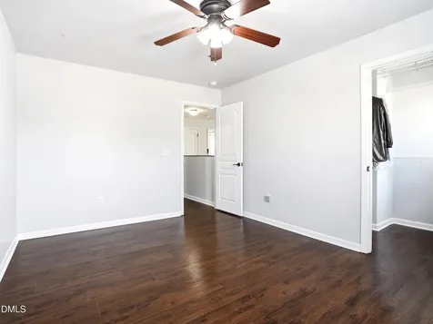 8128 Hovingham Way Raleigh NC 27616