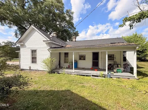 604 S Main Street Louisburg NC 27549