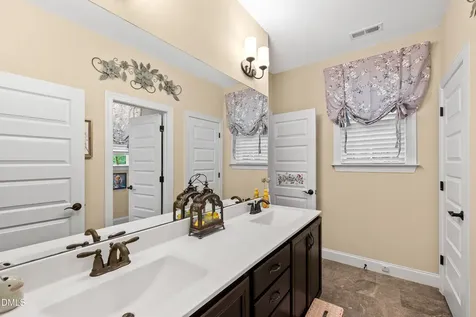 5116 Glen Creek Garner NC 27529