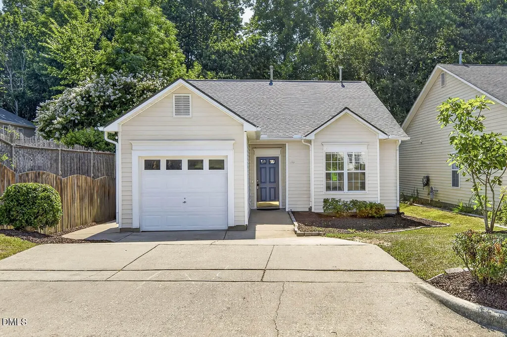 103 Litton Street Apex NC 27502