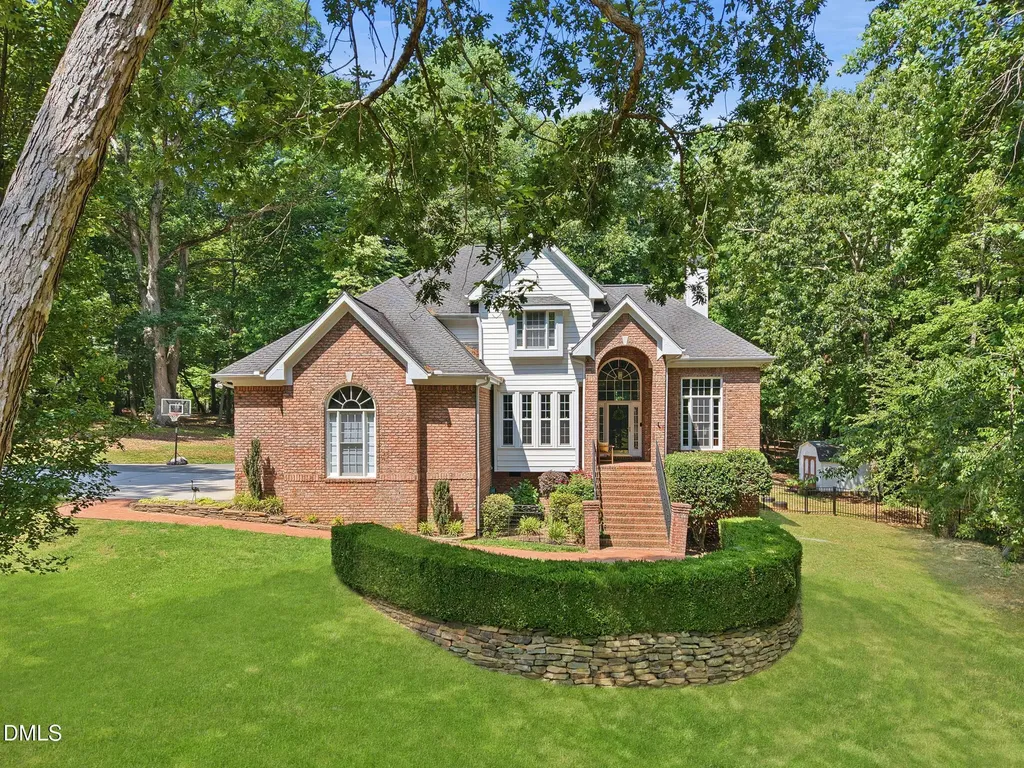 6 King William Court Raleigh NC 27613