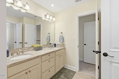 6 King William Court Raleigh NC 27613