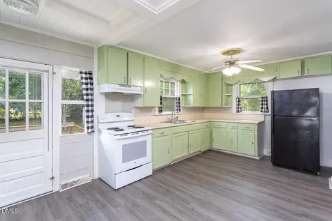 103 E Rose Street Smithfield NC 27577