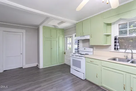 103 E Rose Street Smithfield NC 27577