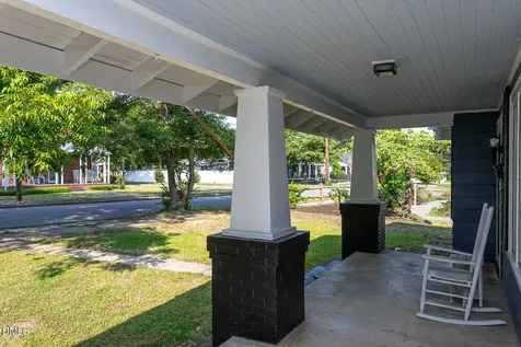 103 E Rose Street Smithfield NC 27577