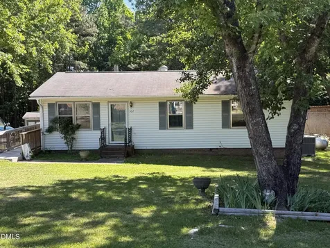 302 N Gaylee Lake Drive Wendell NC 27591