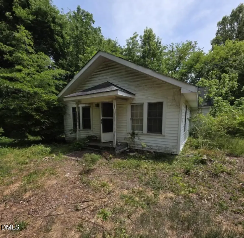 2465 Marsh Mountain Road Sophia NC 27350