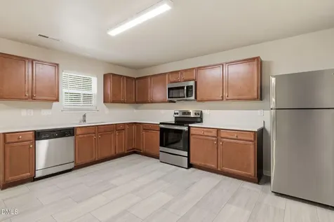 817 Leatherstone Lane Fuquay Varina NC 27526