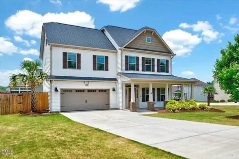 372 Sugarpine Trail Clayton NC 27520