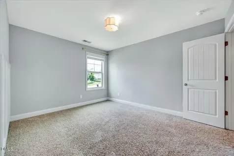 372 Sugarpine Trail Clayton NC 27520