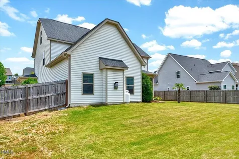 372 Sugarpine Trail Clayton NC 27520