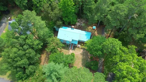 6016 Thrush Circle Sanford NC 27332