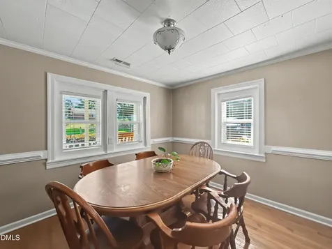 4386 S Highway 301 Four Oaks NC 27524