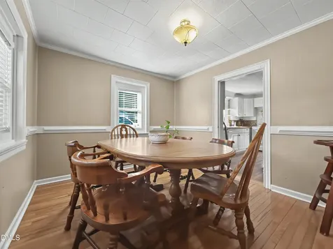 4386 S Highway 301 Four Oaks NC 27524
