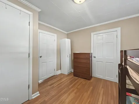 4386 S Highway 301 Four Oaks NC 27524