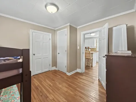 4386 S Highway 301 Four Oaks NC 27524