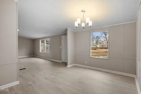 304 E Pope Avenue Kenly NC 27542
