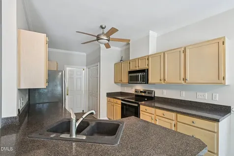 316 Trafalgar Lane Cary NC 27513