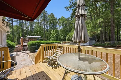 1100 Chestnut Ridge Wendell NC 27591