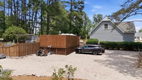 1100 Chestnut Ridge Wendell NC 27591