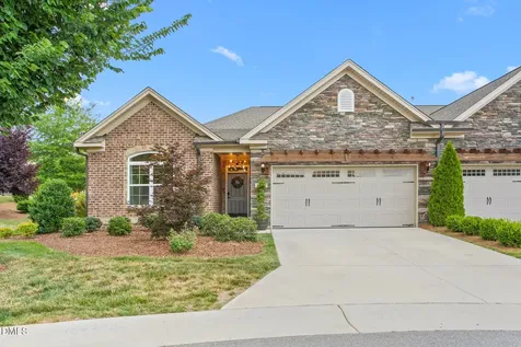 185 Balmoral Court Burlington NC 27215