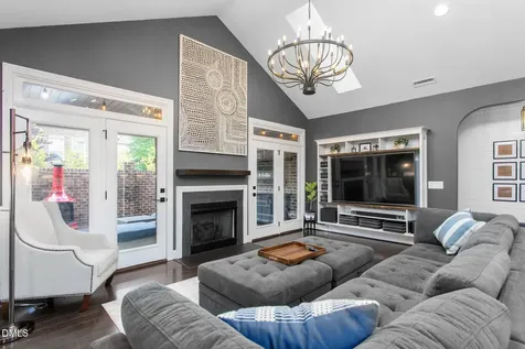 185 Balmoral Court Burlington NC 27215