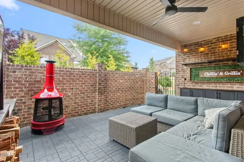 185 Balmoral Court Burlington NC 27215