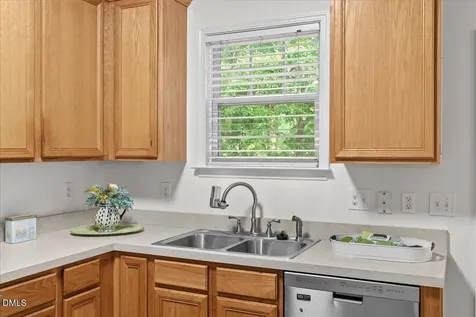 513 Elm Avenue Wake Forest NC 27587