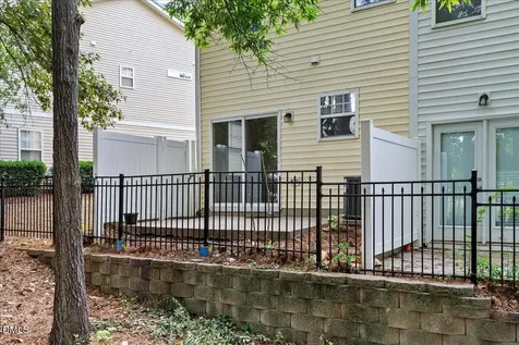 513 Elm Avenue Wake Forest NC 27587
